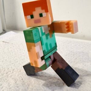 Minecraft Alex Poseable Action Figure - Green Shirt, Brown Legs